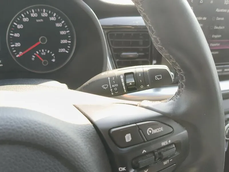 Kia Stonic 1.0 T-GDi iMT Drive - foto 27