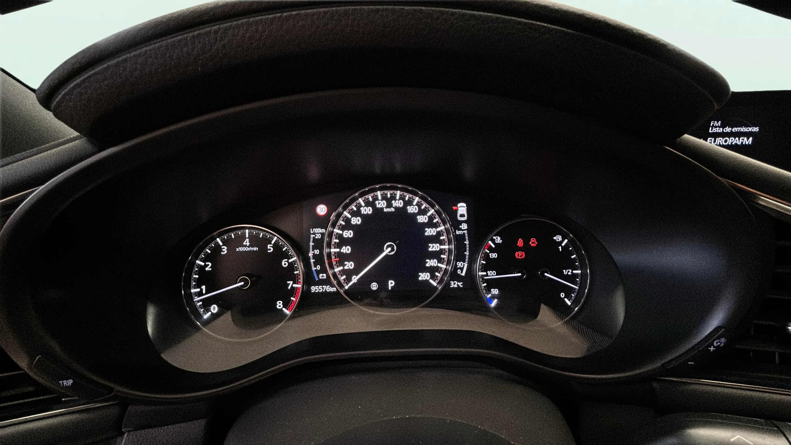 Mazda Mazda3 2.0 Skyactiv-X Zenith Safety RED - foto 12
