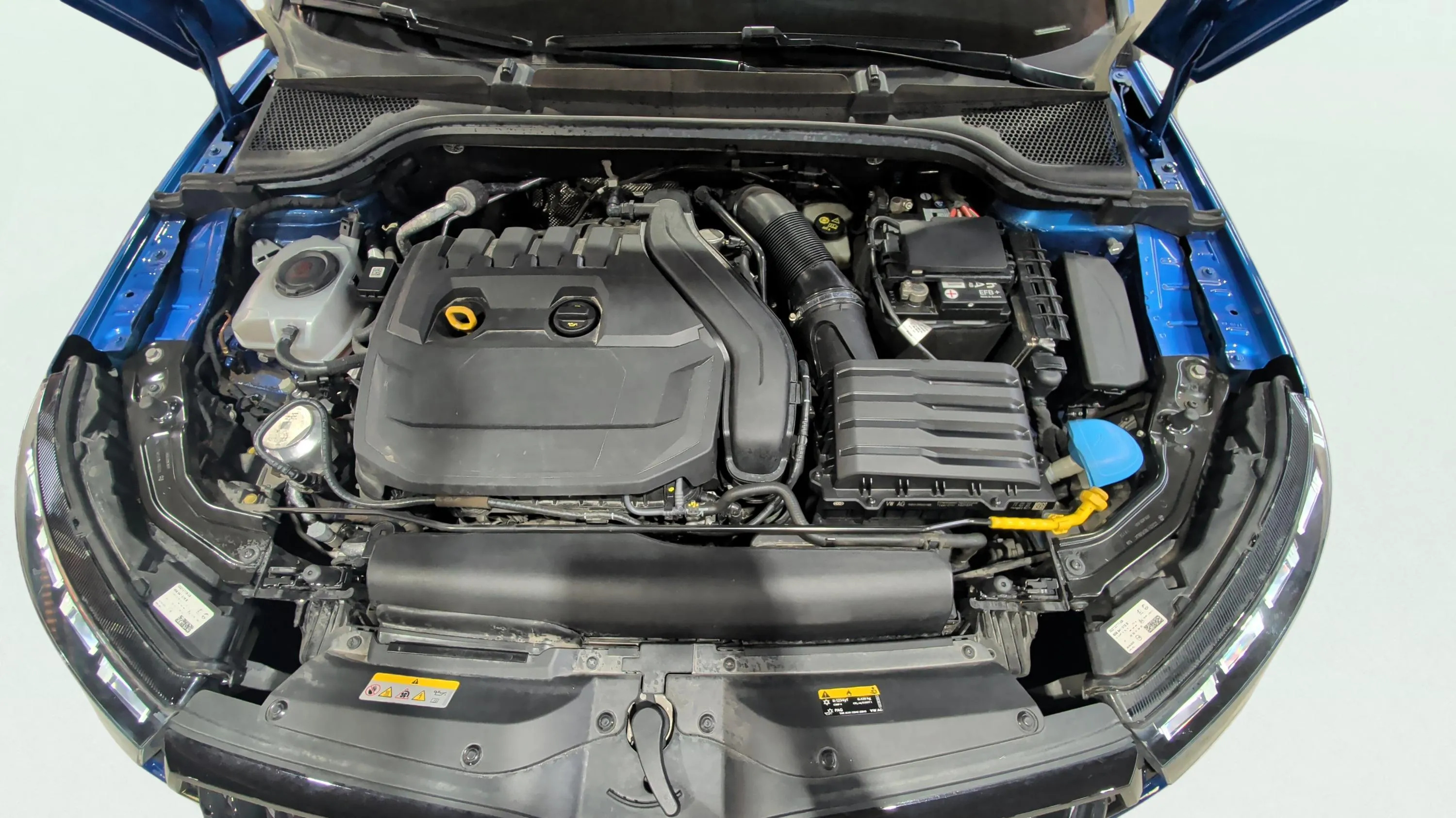 Škoda Kamiq 1.5 TSI Montecarlo - foto 26