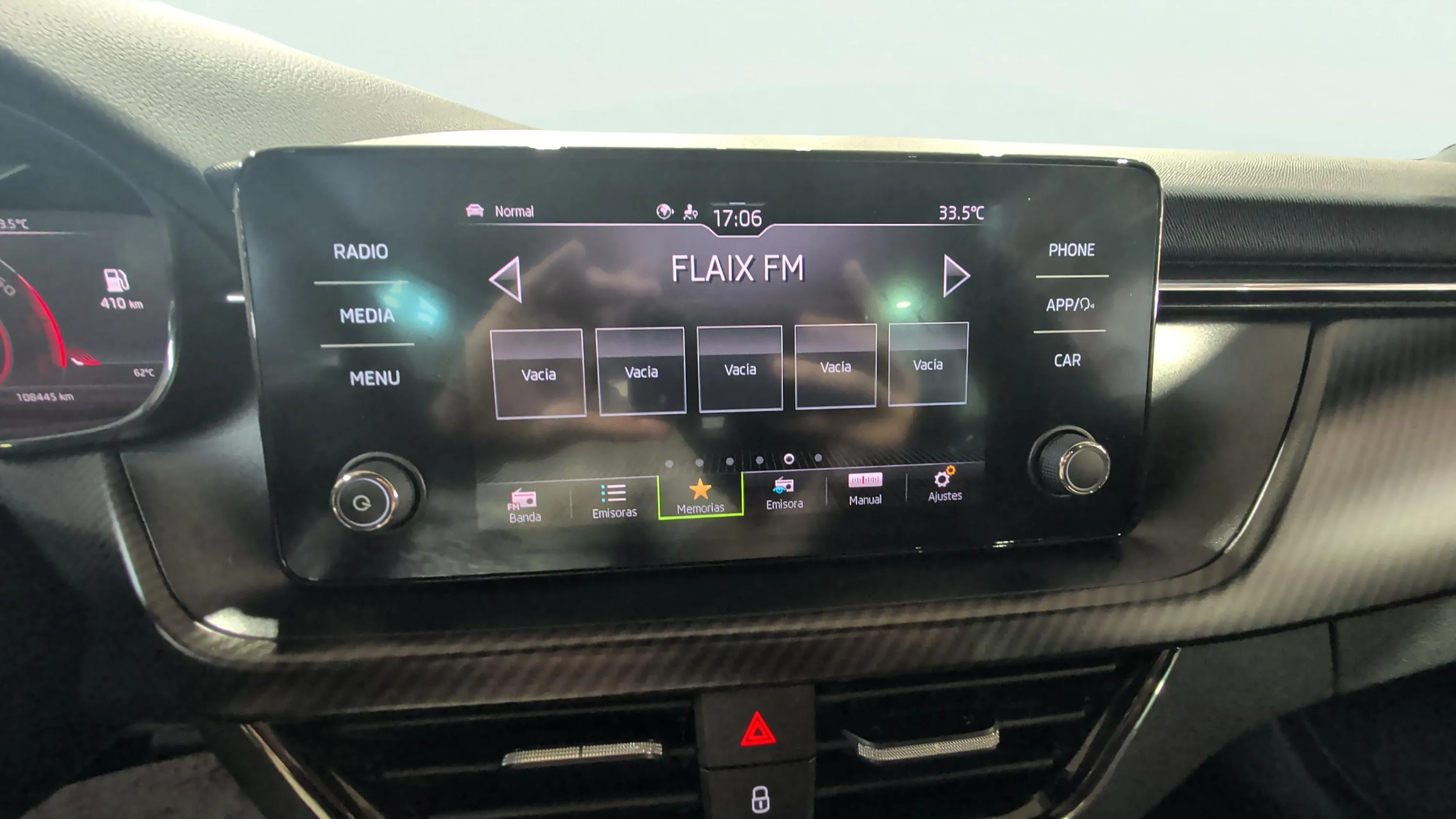 Škoda Kamiq 1.5 TSI Montecarlo - foto 17