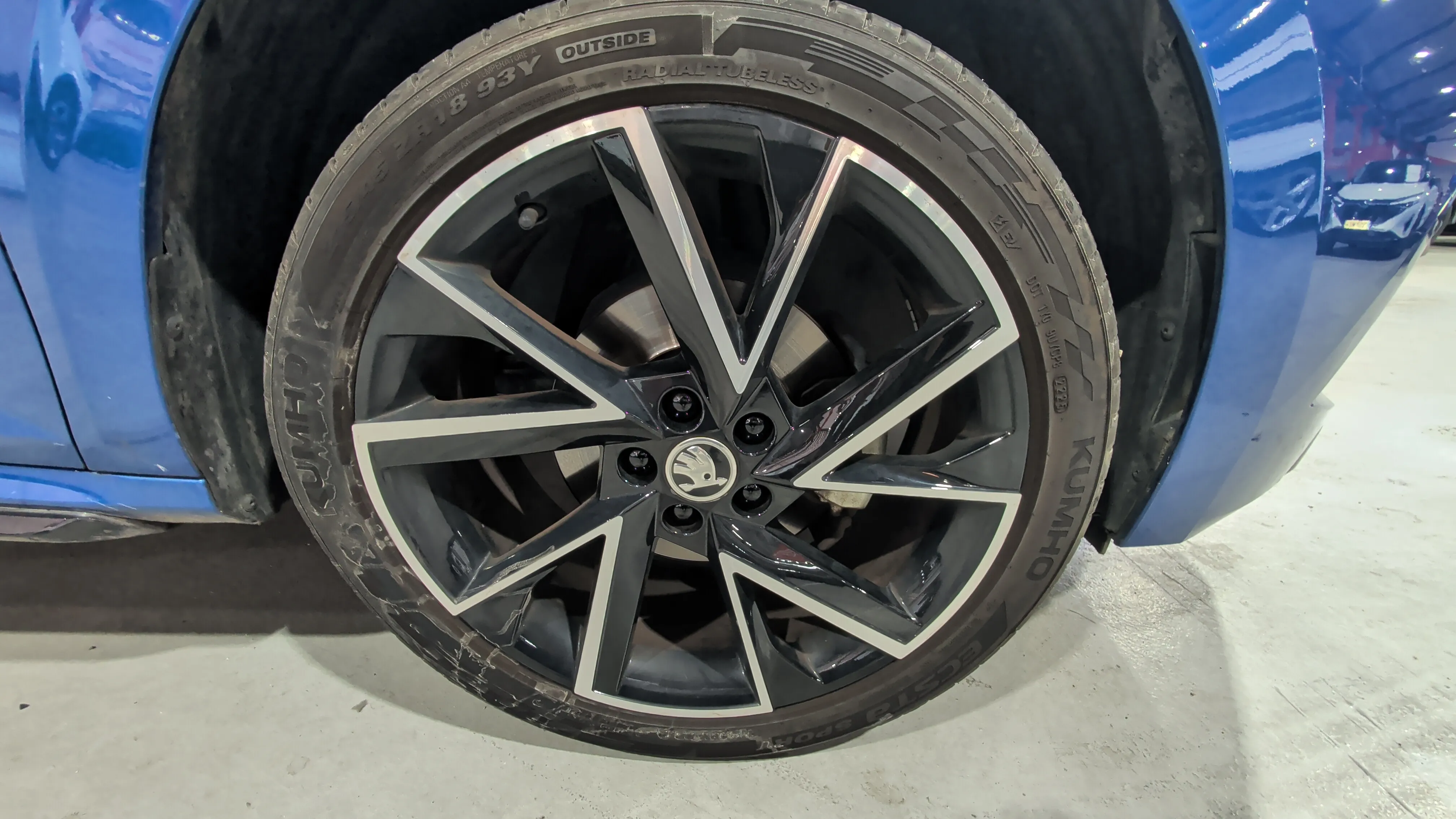 Škoda Kamiq 1.5 TSI Montecarlo - foto 29