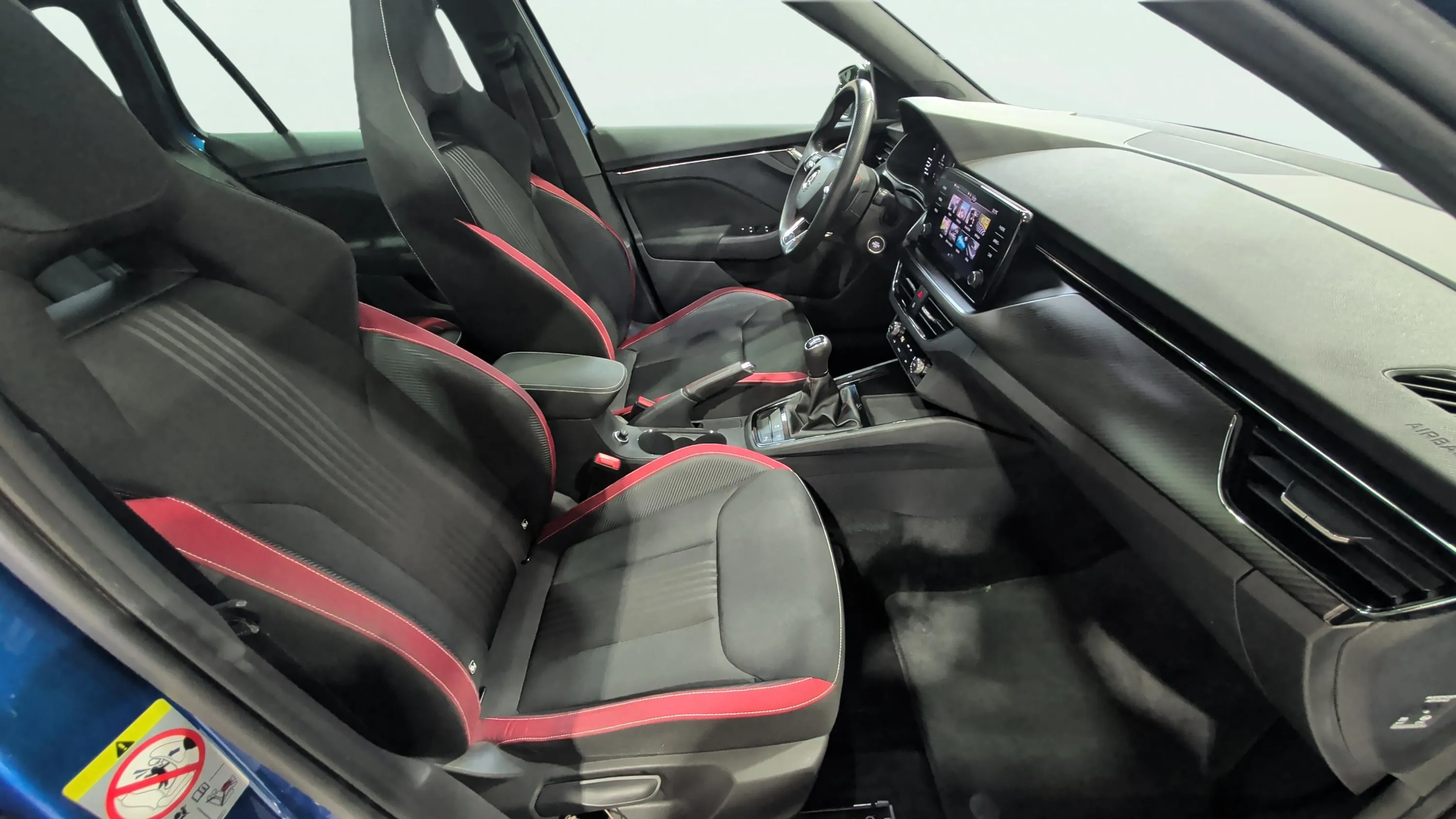 Škoda Kamiq 1.5 TSI Montecarlo - foto 20