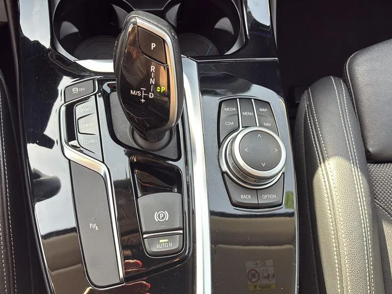 BMW X3 18d sDrive - foto 39