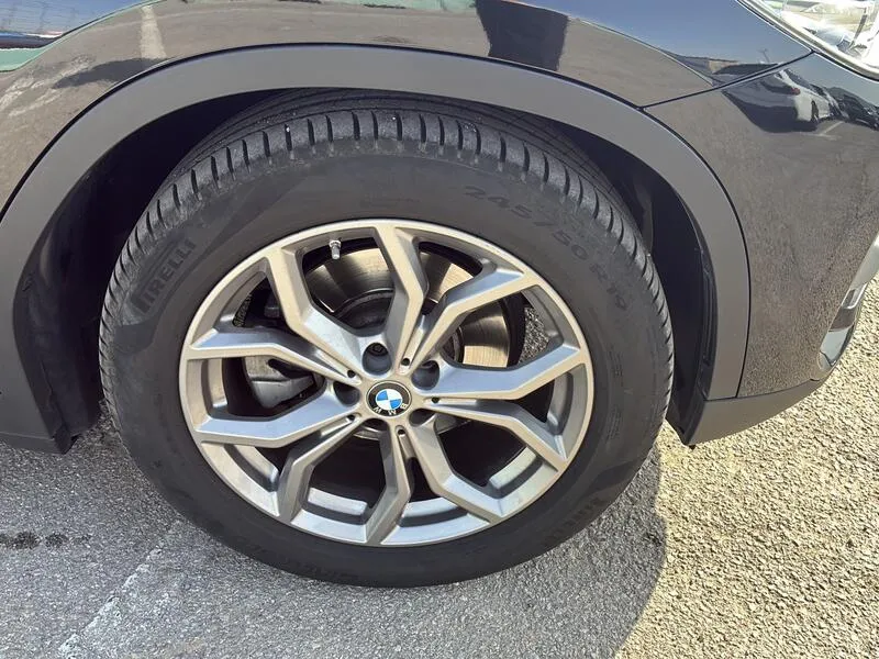 BMW X3 18d sDrive - foto 11