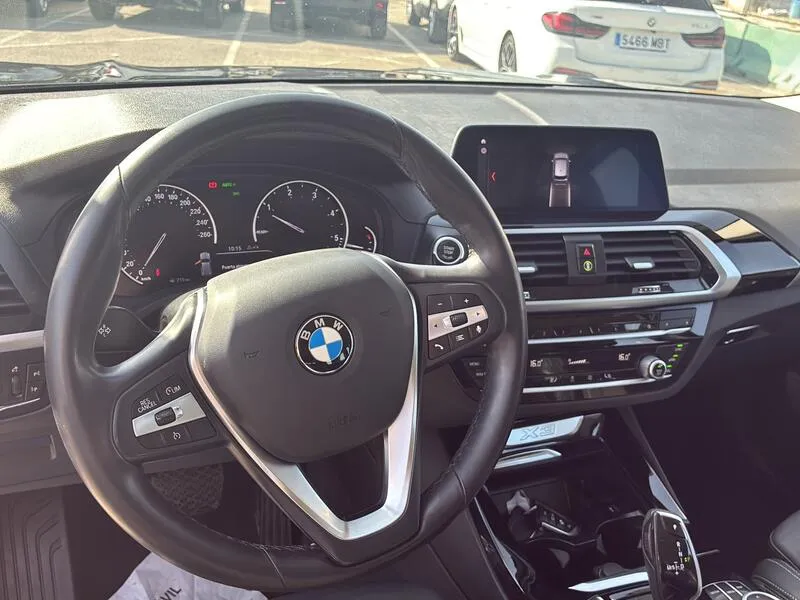 BMW X3 18d sDrive - foto 34