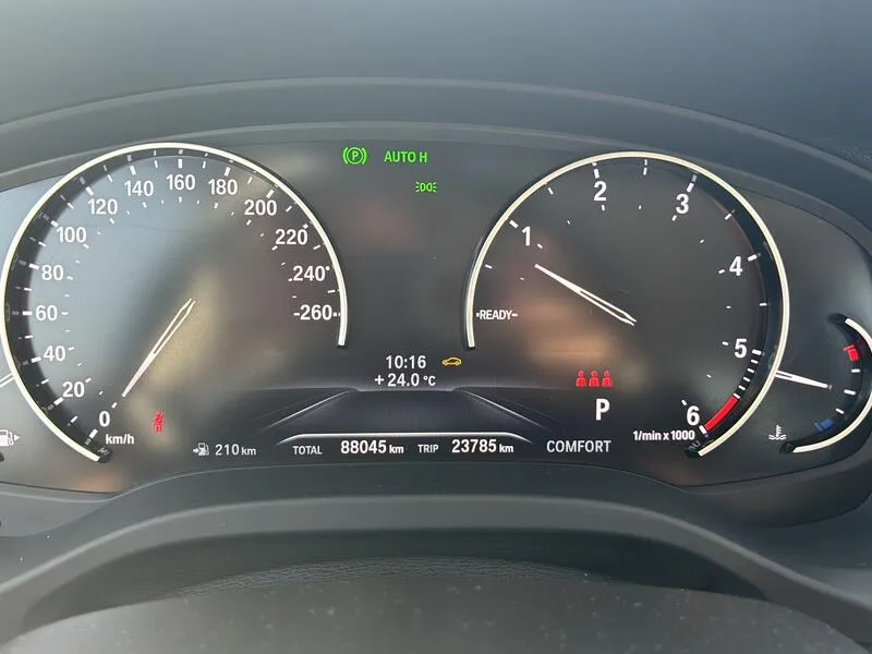 BMW X3 18d sDrive - foto 37