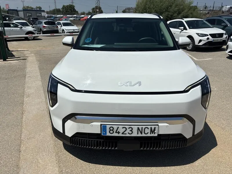 Kia EV3 Standard Range - foto 9