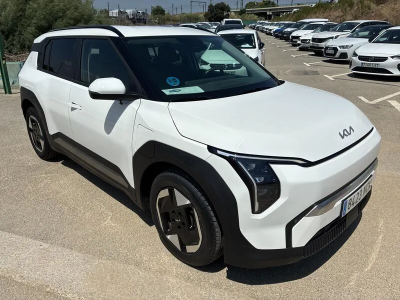Kia EV3 Standard Range - foto 8