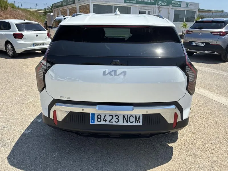 Kia EV3 Standard Range - foto 5