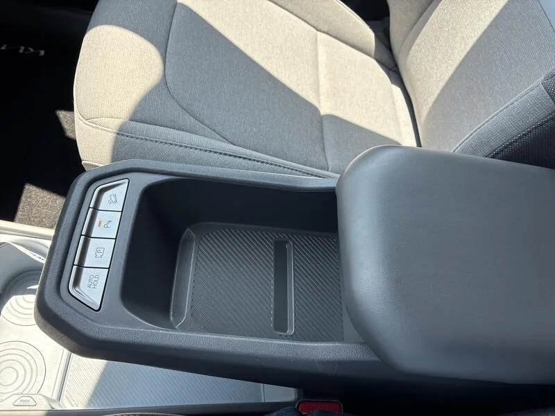 Kia EV3 Standard Range - foto 18