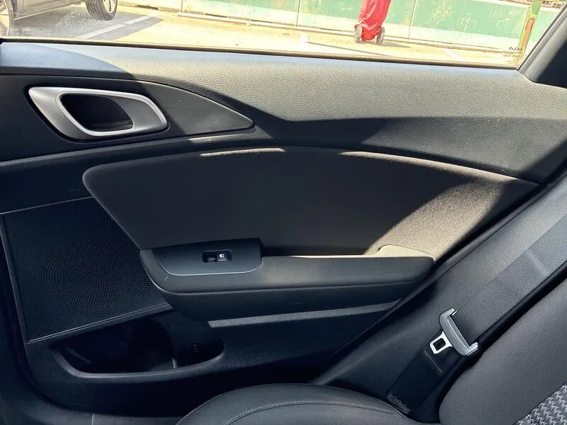 Kia XCeed 1.0 T-GDi Drive - foto 26