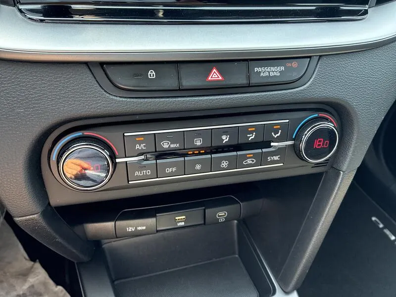Kia XCeed 1.0 T-GDi Drive - foto 16
