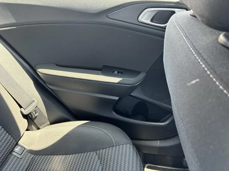 Kia XCeed 1.0 T-GDi Drive - foto 27