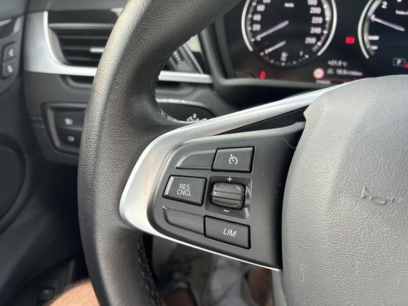 BMW X2 18i sDrive - foto 13