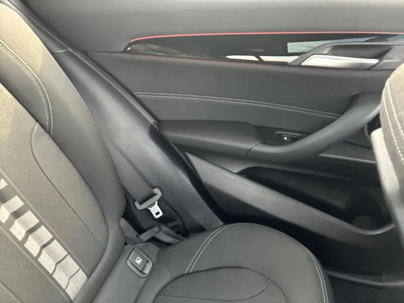 BMW X2 18i sDrive - foto 26