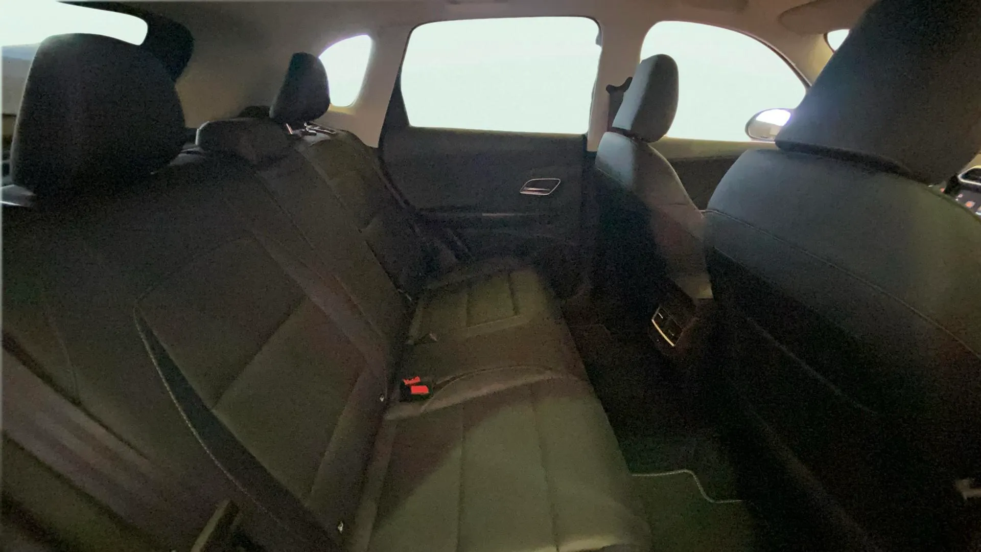 MG ZS Hybrid+ Comfort - foto 15