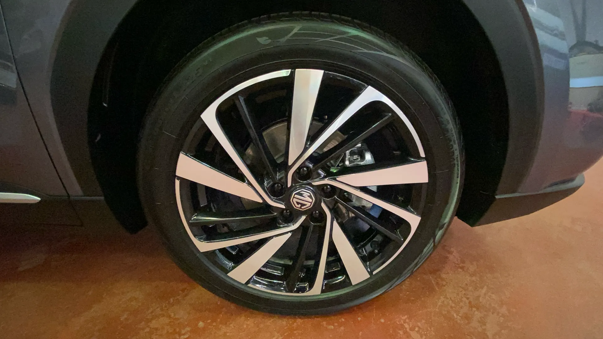 MG ZS Hybrid+ Comfort - foto 10