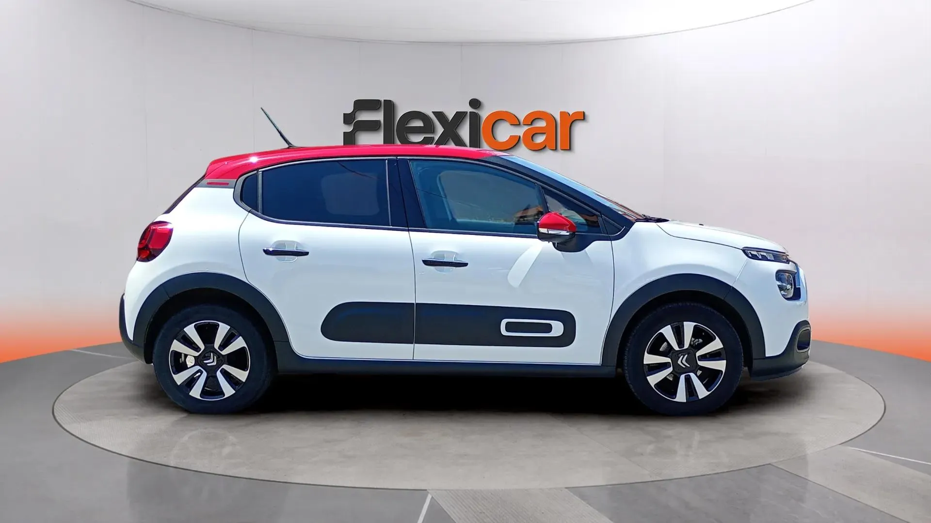 Citroën C3 PureTech Shine - foto 3