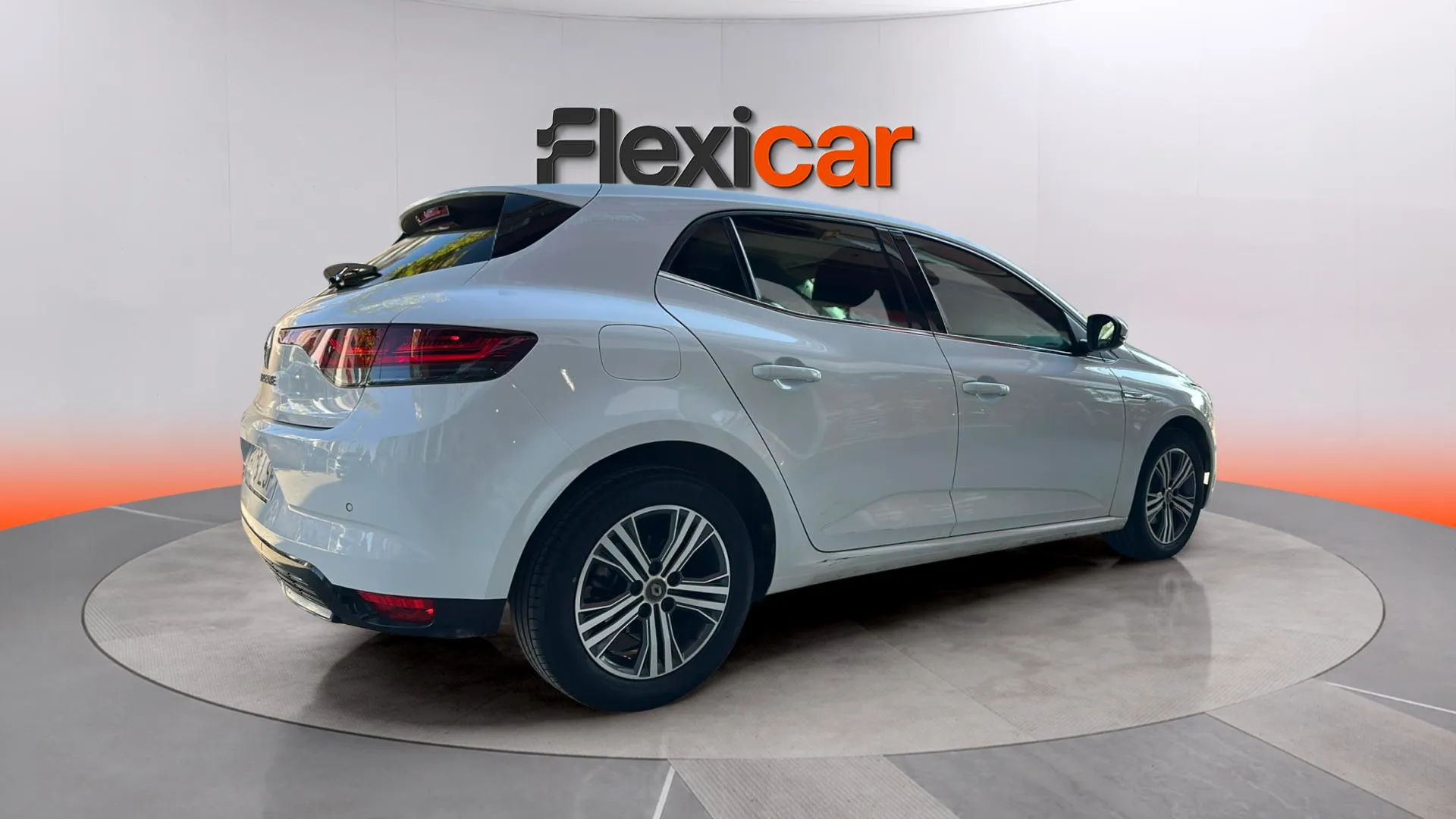 Renault Mégane Intens TCe GPF - foto 7