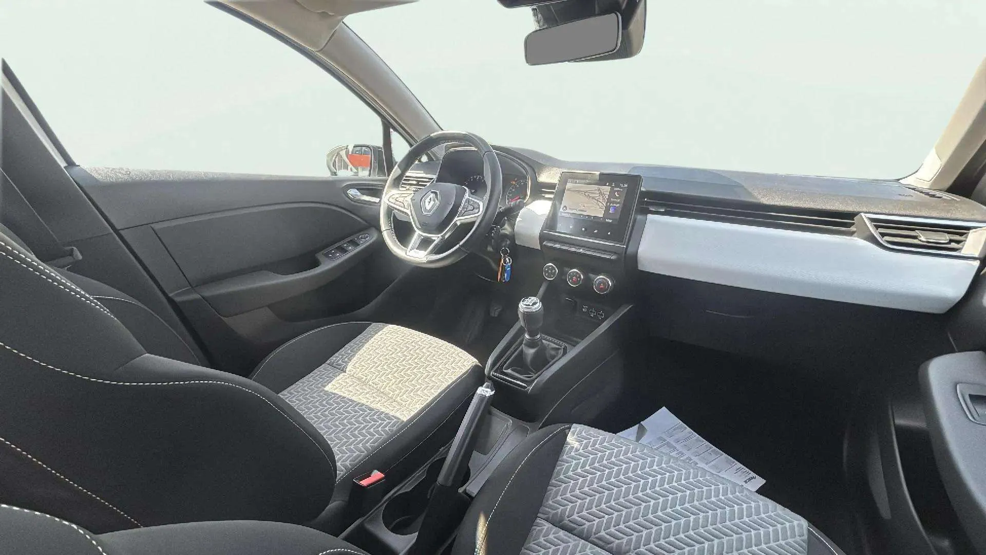 Renault Clio Authentic SCe - foto 9