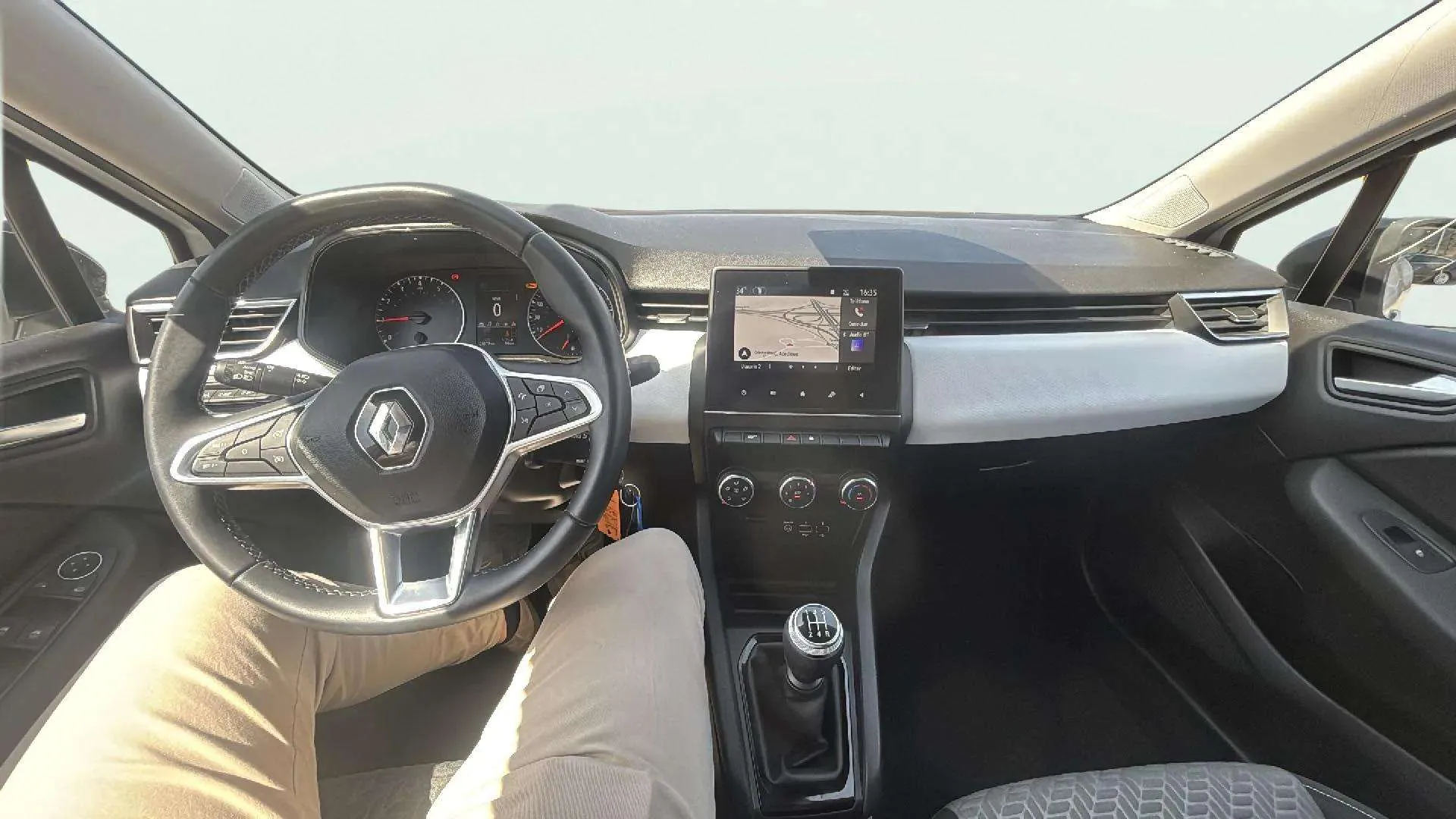 Renault Clio Authentic SCe - foto 13
