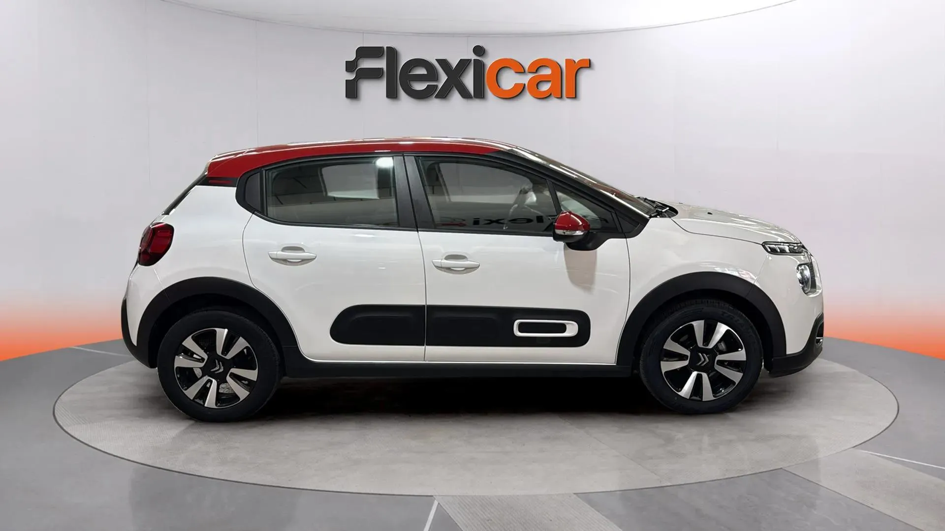Citroën C3 PureTech Shine - foto 8