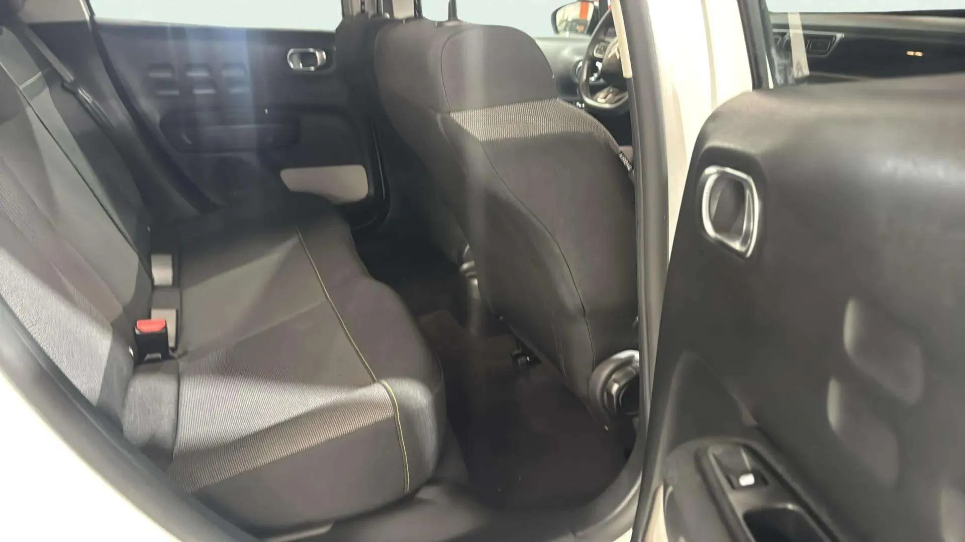 Citroën C3 PureTech Shine - foto 21