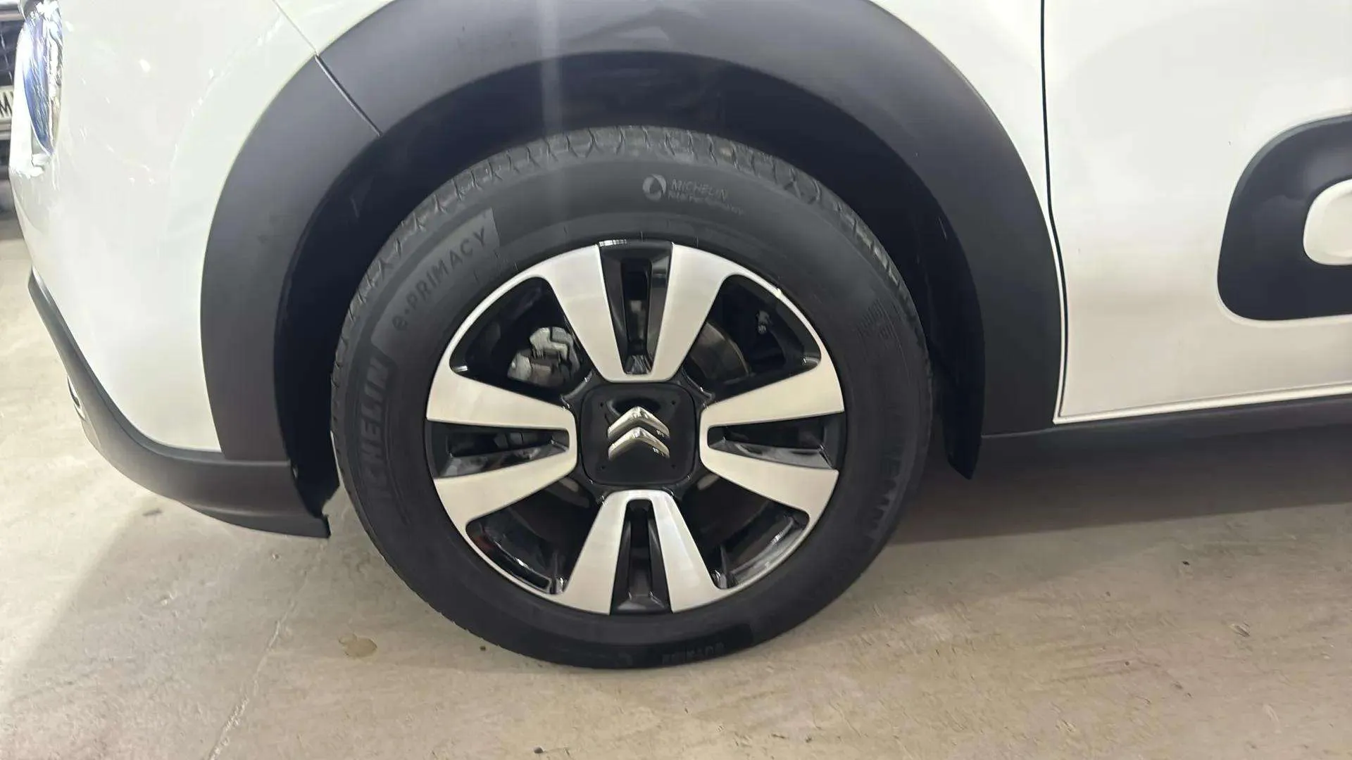 Citroën C3 PureTech Shine - foto 26
