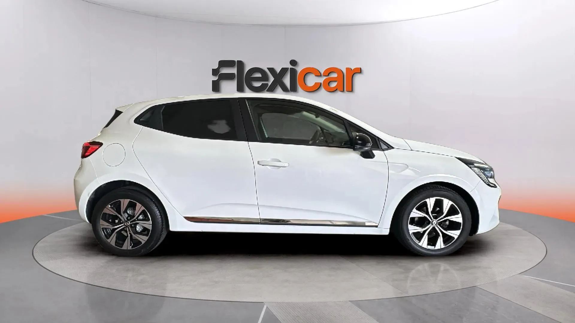 Renault Clio SCE 90 Evolution - foto 8