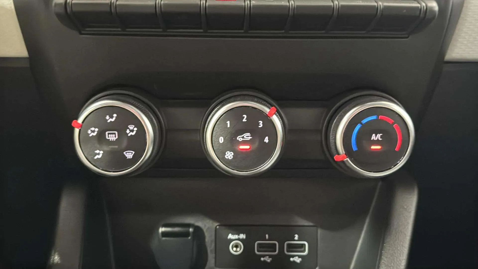 Renault Clio SCE 90 Evolution - foto 19