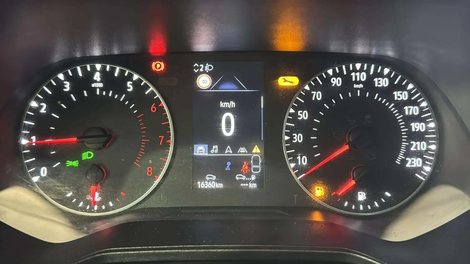 Renault Clio SCE 90 Evolution - foto 9