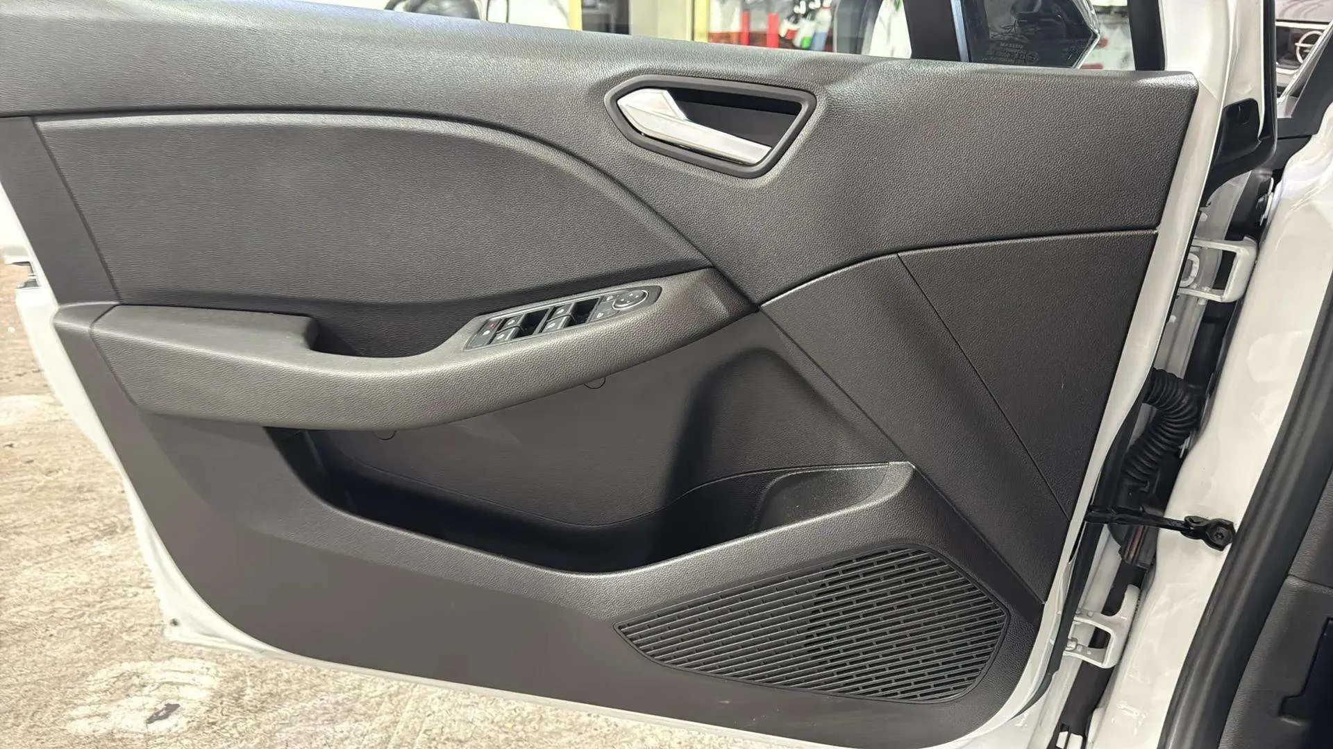 Renault Clio SCE 90 Evolution - foto 24