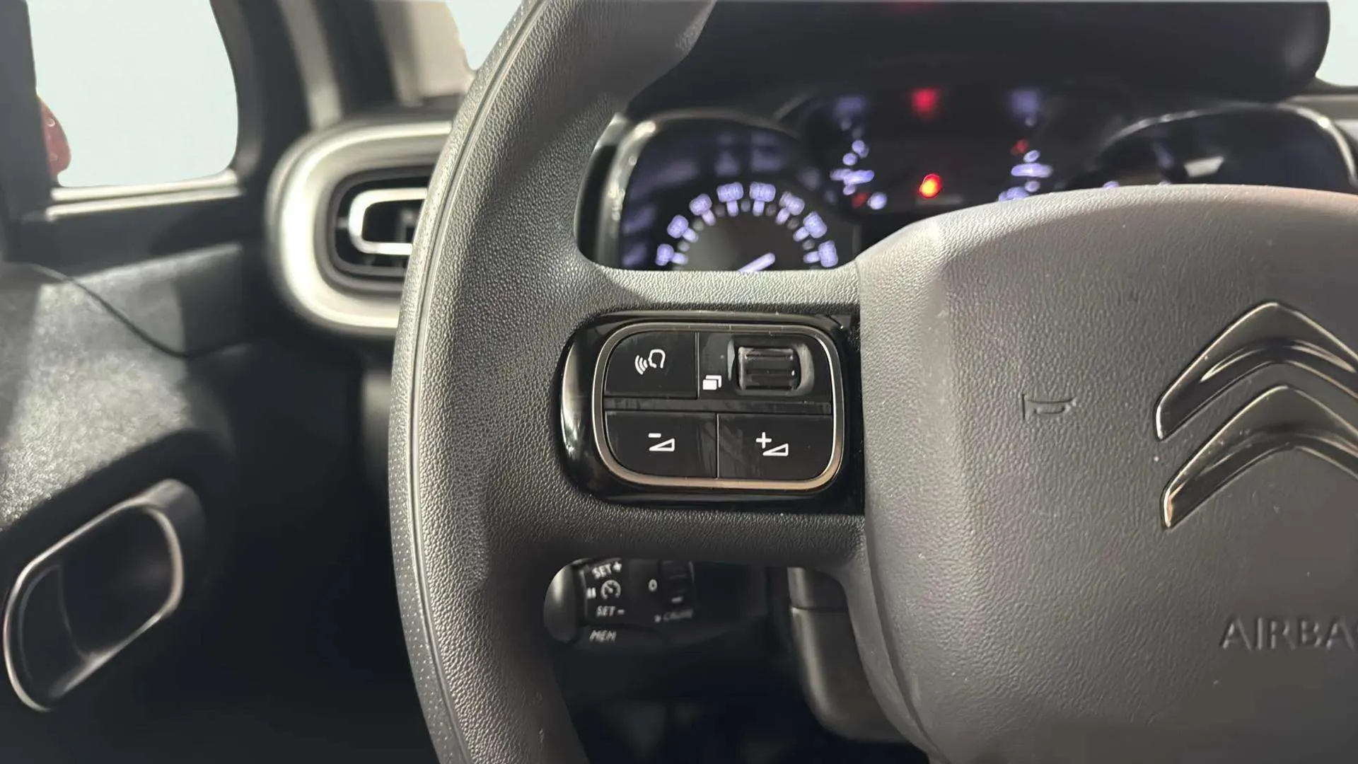 Citroën C3 PureTech Shine - foto 17