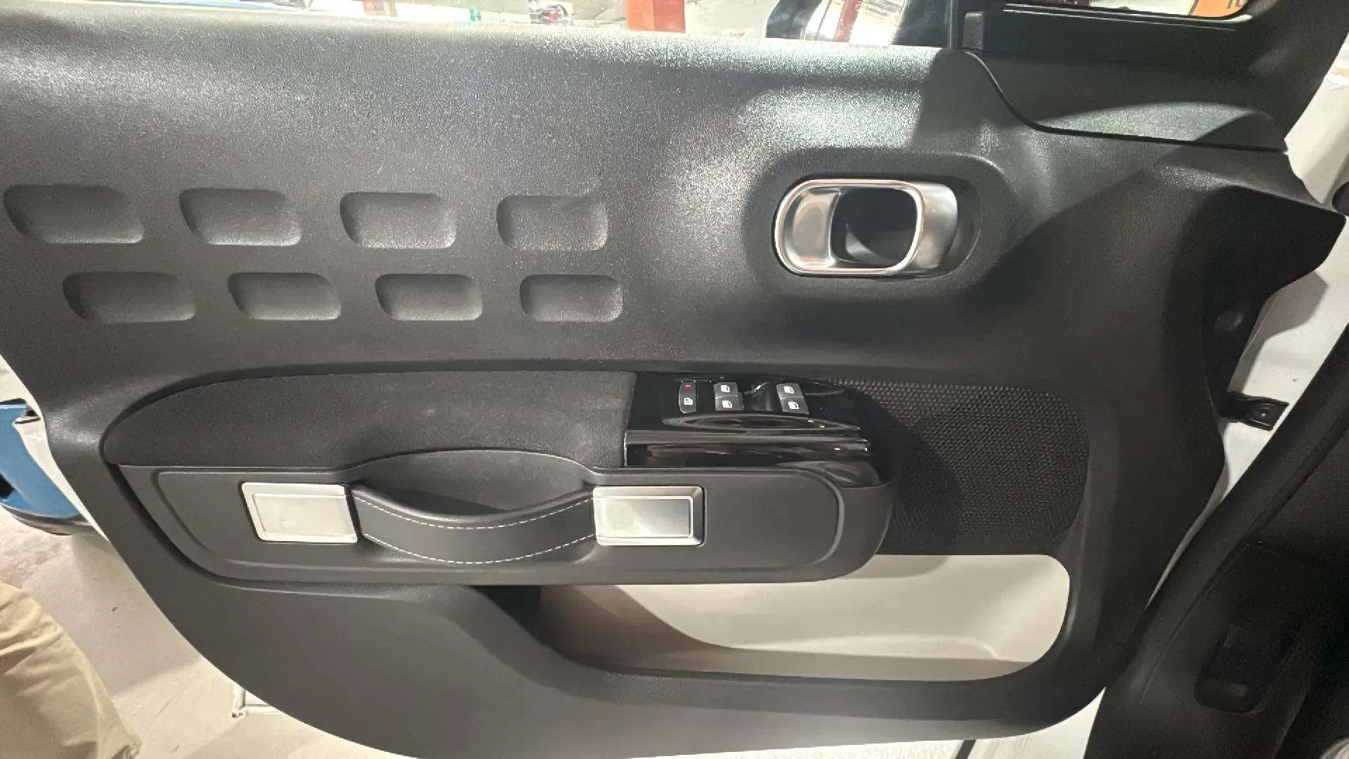 Citroën C3 PureTech Shine - foto 24
