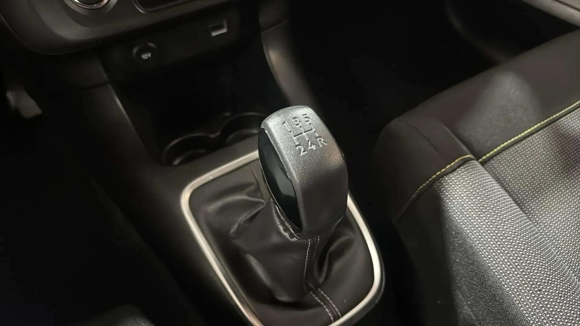 Citroën C3 PureTech Shine - foto 19