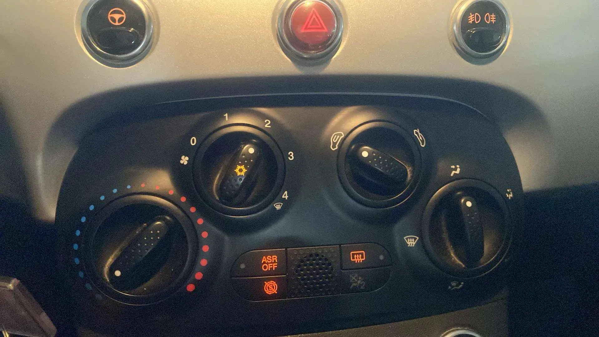 Fiat 500 Connect 1.0 Hybrid - foto 15