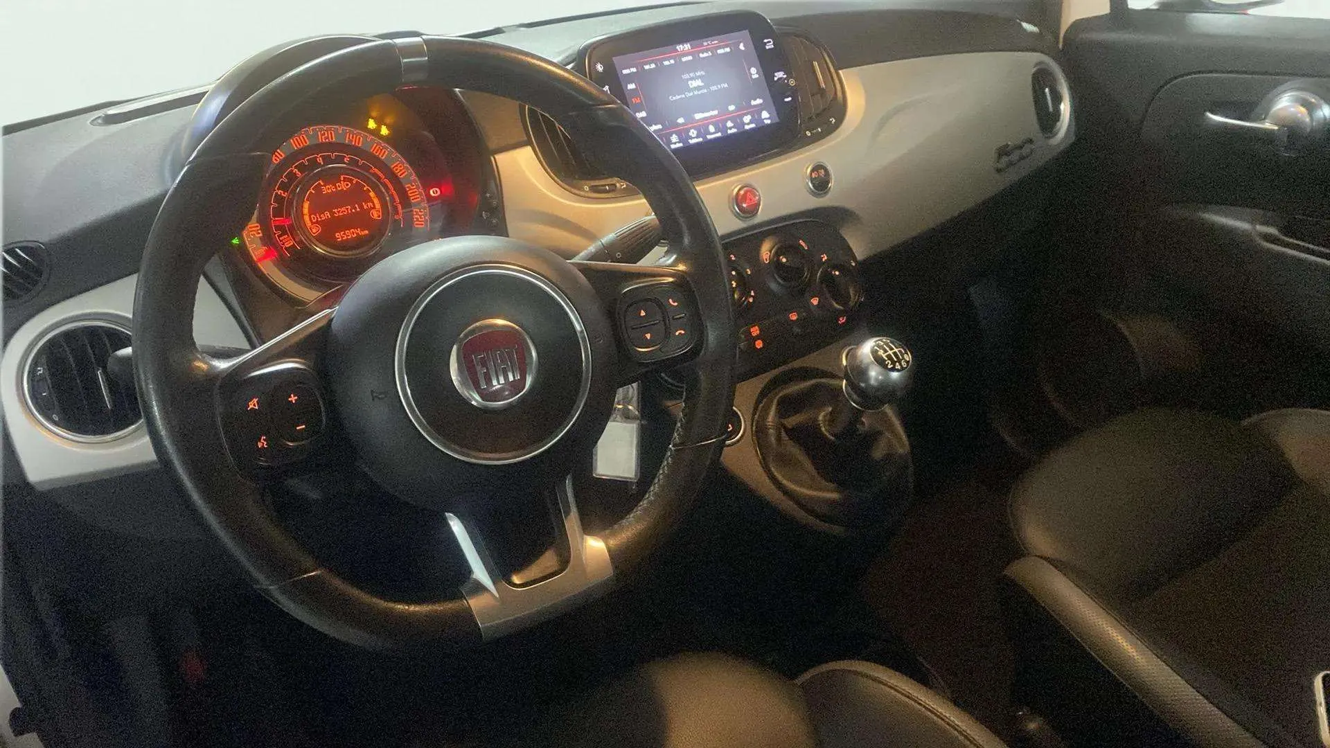 Fiat 500 Connect 1.0 Hybrid - foto 9