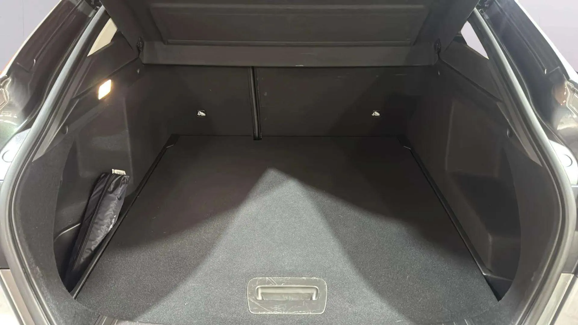 Renault Arkana Evolution TCe EDC mild hybr - foto 26