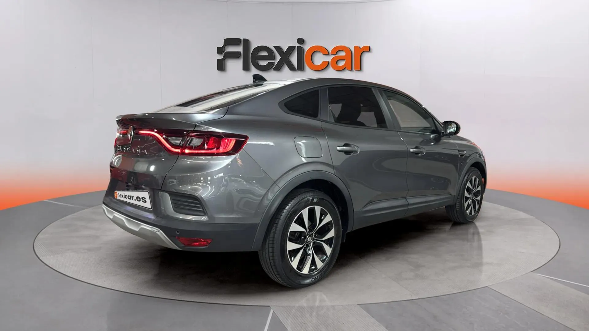 Renault Arkana Evolution TCe EDC mild hybr - foto 7