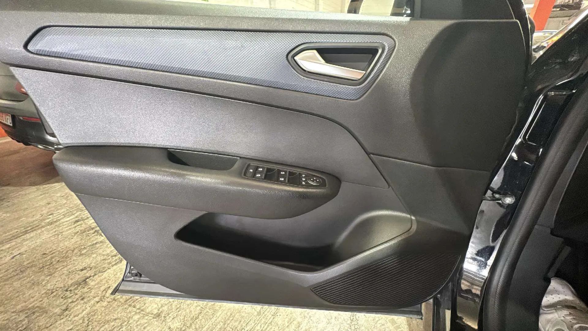 Renault Arkana Evolution TCe EDC mild hybr - foto 25