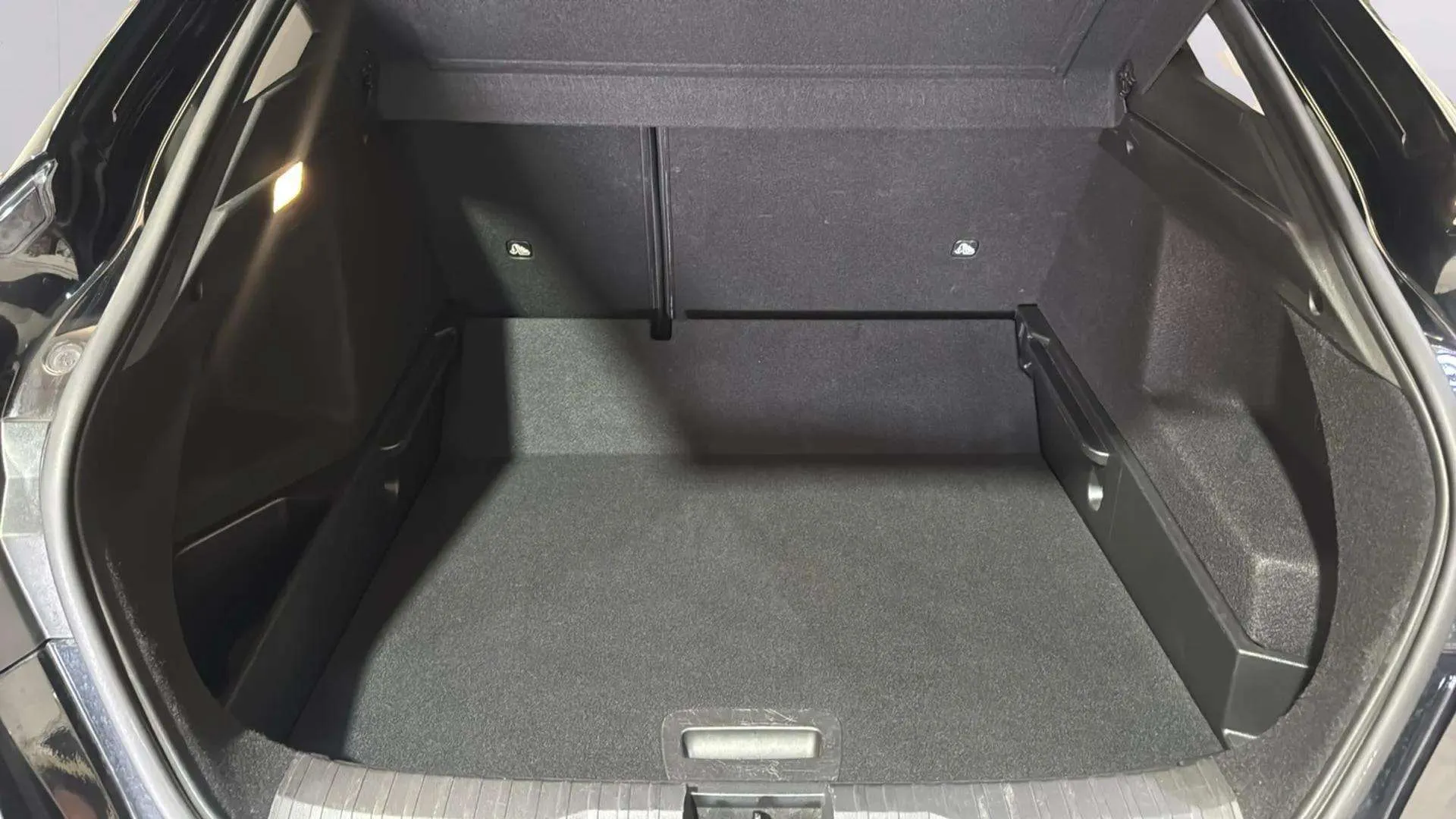 Renault Arkana Evolution TCe EDC mild hybr - foto 27