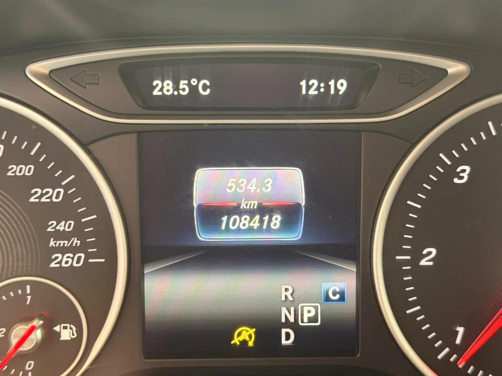 Mercedes-Benz Clase B B 200 d - foto 10