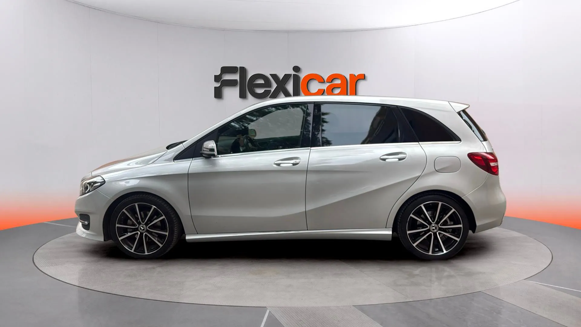 Mercedes-Benz Clase B B 200 d - foto 3