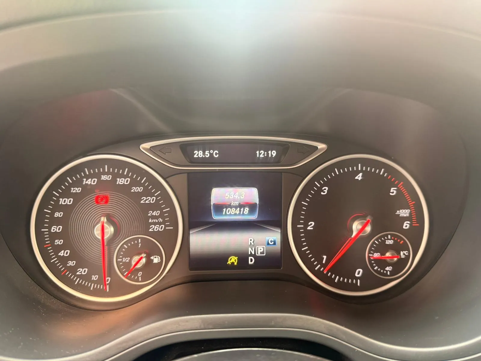 Mercedes-Benz Clase B B 200 d - foto 9