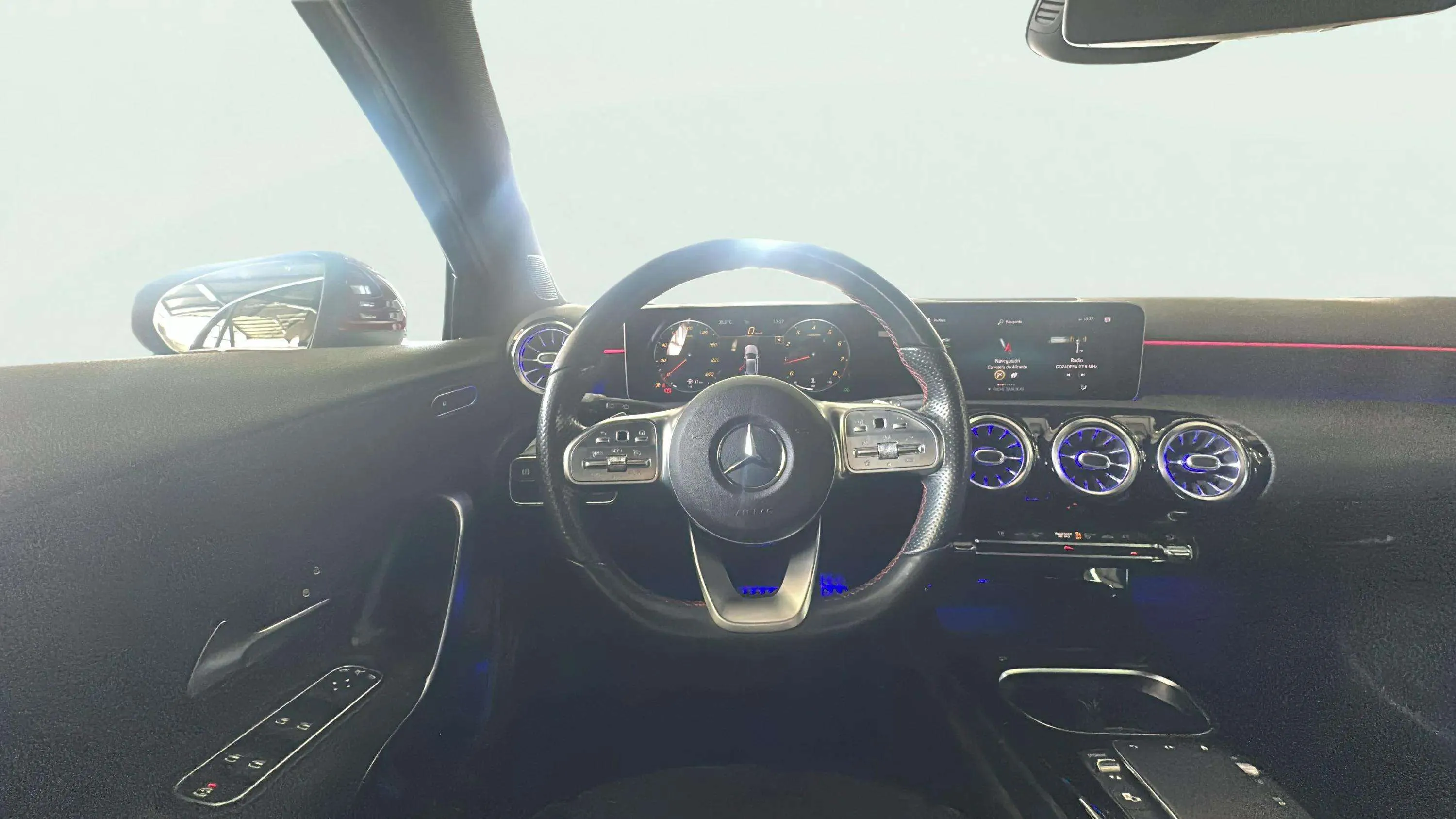 Mercedes-Benz Clase A A 250 4MATIC - foto 10