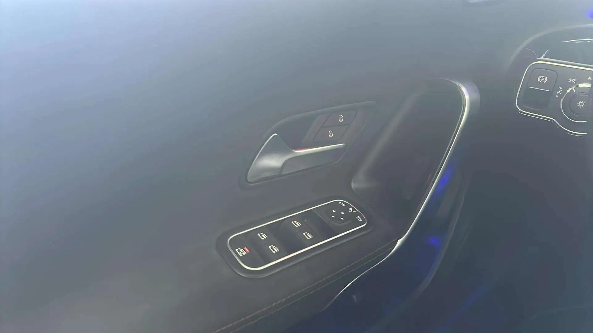 Mercedes-Benz Clase A A 250 4MATIC - foto 18