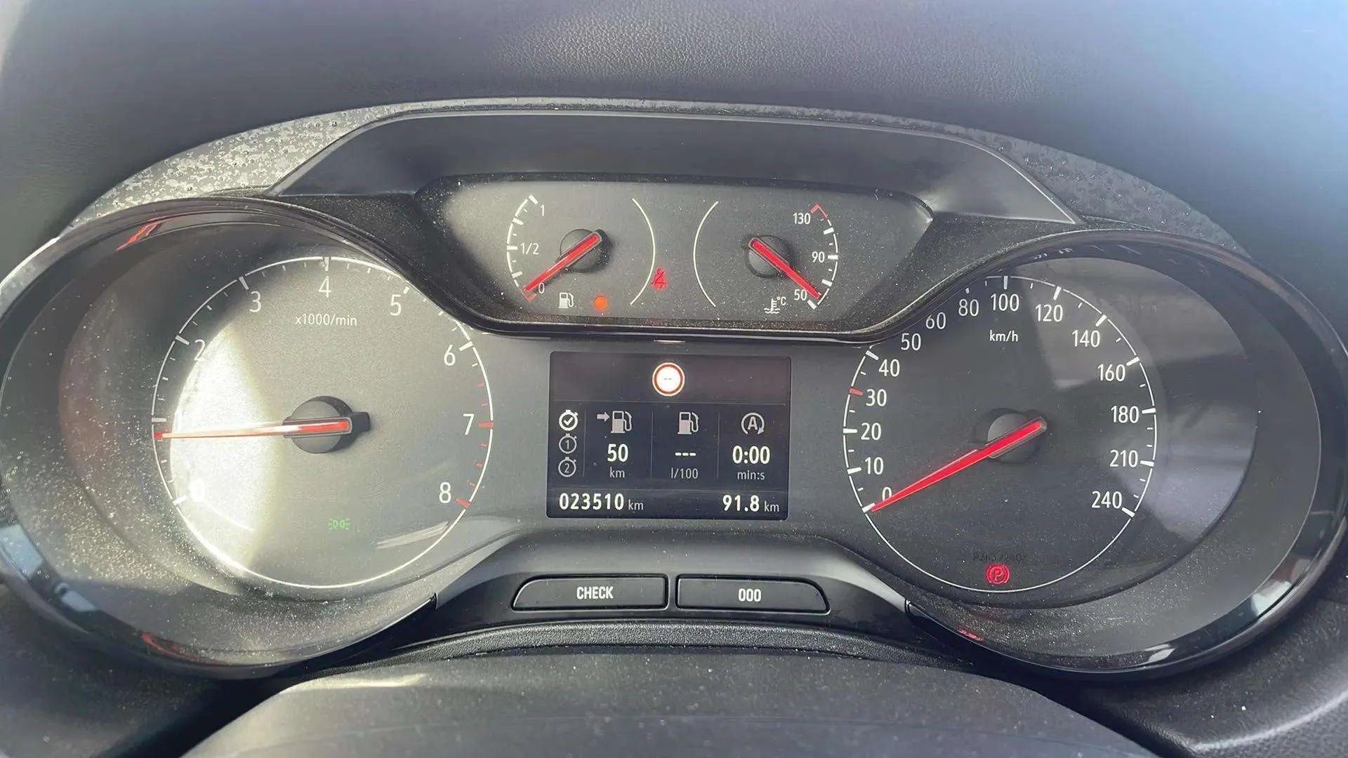 Opel Grandland 1.5 CDTi Design Tech - foto 12