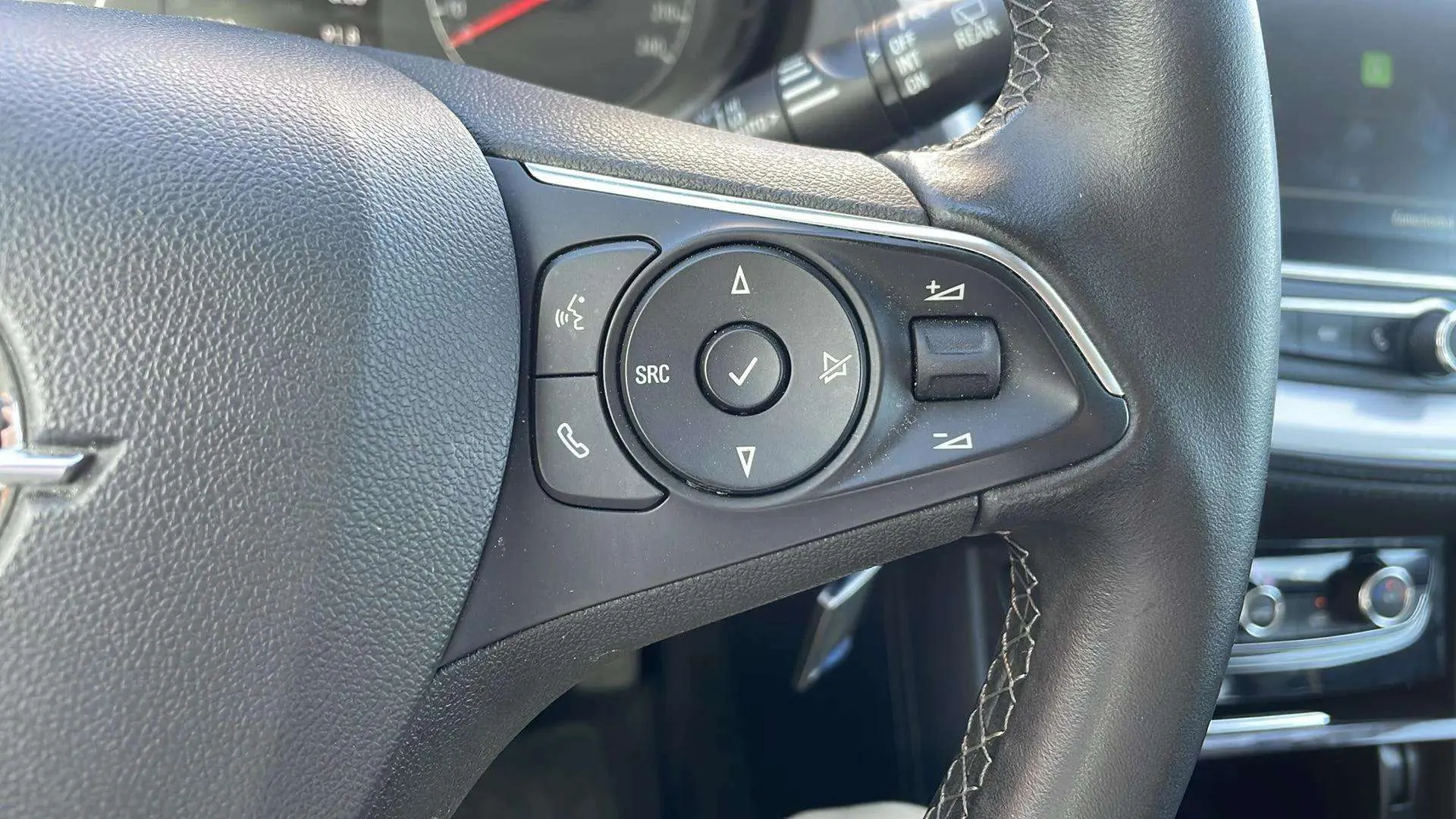 Opel Grandland 1.5 CDTi Design Tech - foto 31