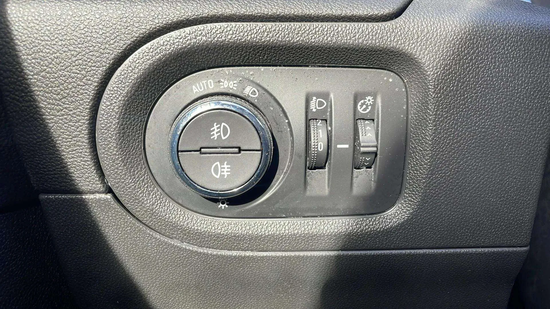 Opel Grandland 1.5 CDTi Design Tech - foto 33