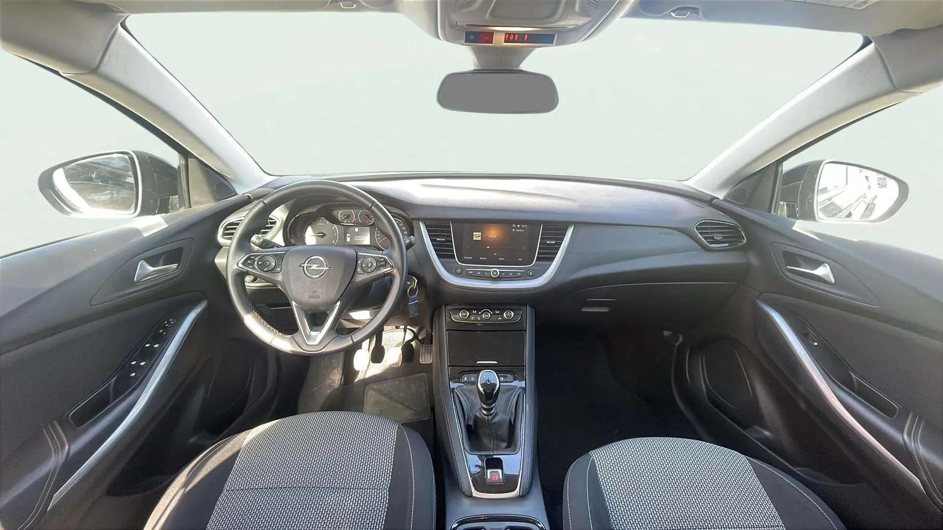 Opel Grandland 1.5 CDTi Design Tech - foto 9
